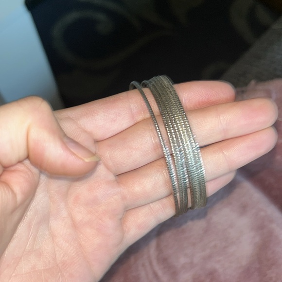 🪷 5/$10 🪷 Bundles of bracelets - Picture 7 of 11